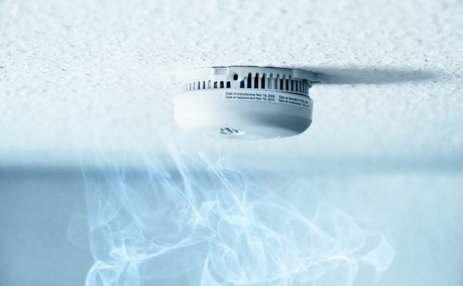 What is the Best Place to Put a Smoke Detector in your Room?